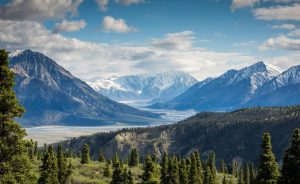 Vous souhaitez obtenir la citoyenneté canadienne ? Nous vous expliquons tout ce qu’il faut savoir sur les démarches à effectuer !