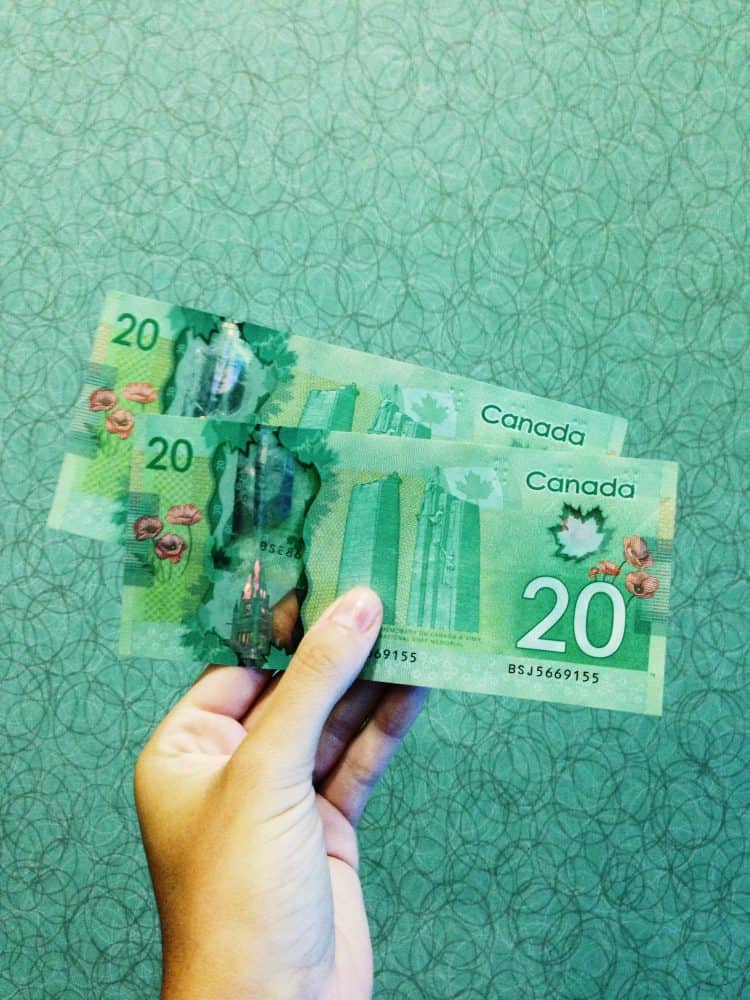 $20 Canadian bills